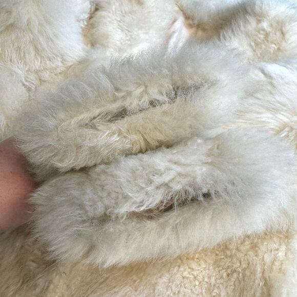Vintage 1984 alpaca fur jacket with fur buttons Purchased new in L.A. 1980s  xs - Picture 11 of 16